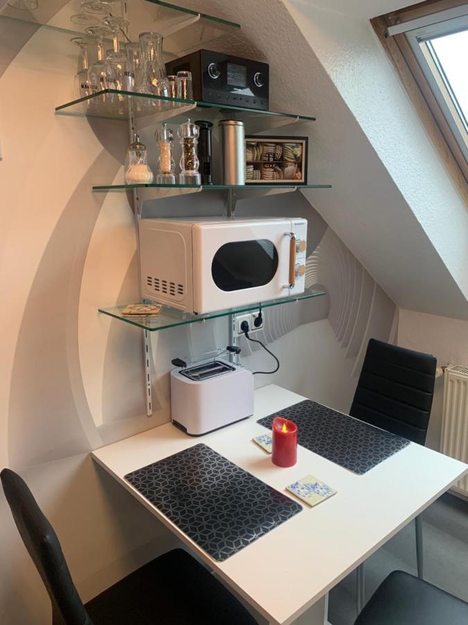Best-Preis -Vip Lounge- Mit Netflix, Self-Check-In, Ebike Ladestation, Fahrradraum, Wlan Und Netflix - Direkt Am Elberadweg Im Herzen Von Wittenberge Exterior foto